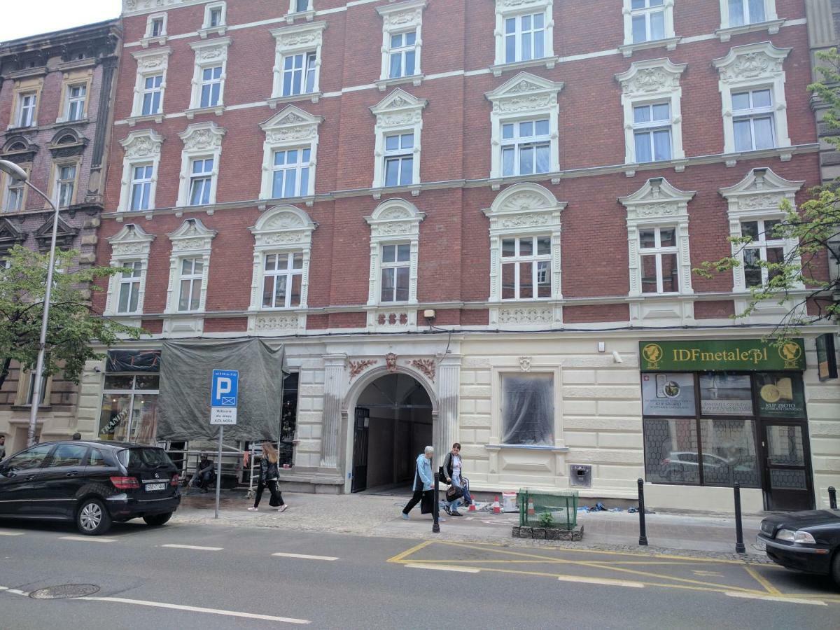Jagiellonska 3 Aparthotel - Duze Przestronne Pokoje, Centrum Miasta, Szybkie Wifi Katowice Buitenkant foto